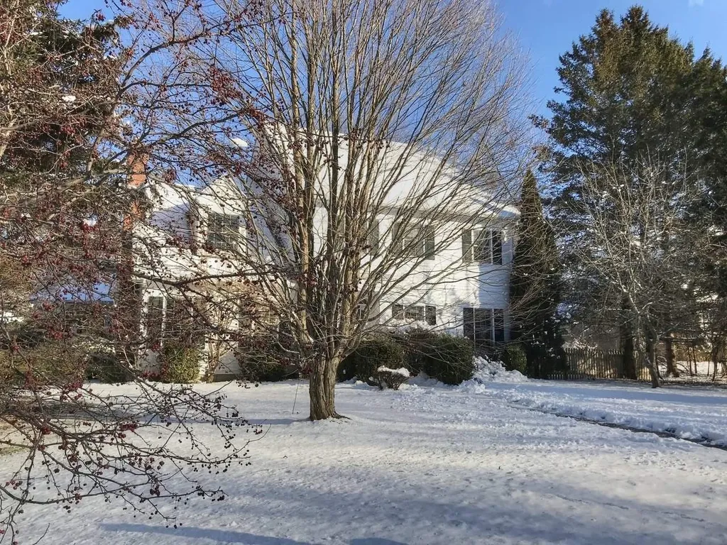 849 Bay Road Shelburne VT 05482
