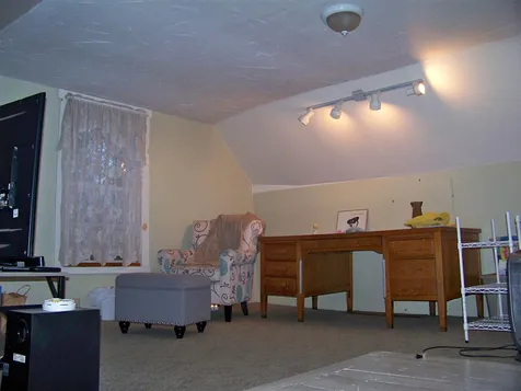 16 Hill Court Canaan NH 03741