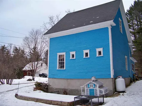 16 Hill Court Canaan NH 03741