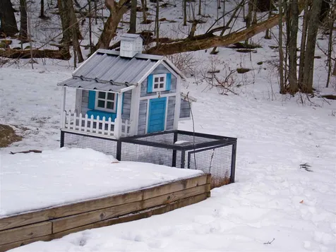 16 Hill Court Canaan NH 03741