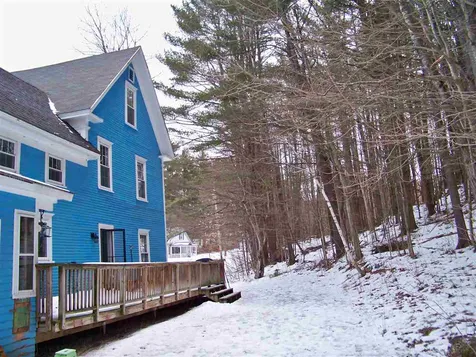 16 Hill Court Canaan NH 03741