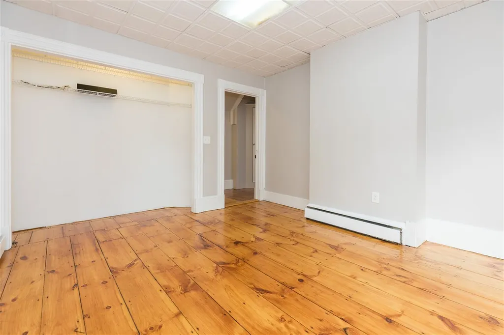 15 Lincoln Street Somersworth NH 03878