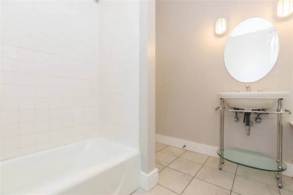 15 Lincoln Street Somersworth NH 03878