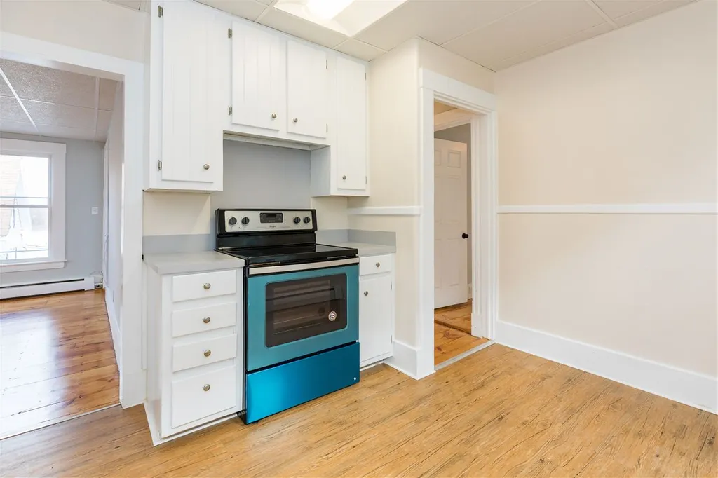15 Lincoln Street Somersworth NH 03878