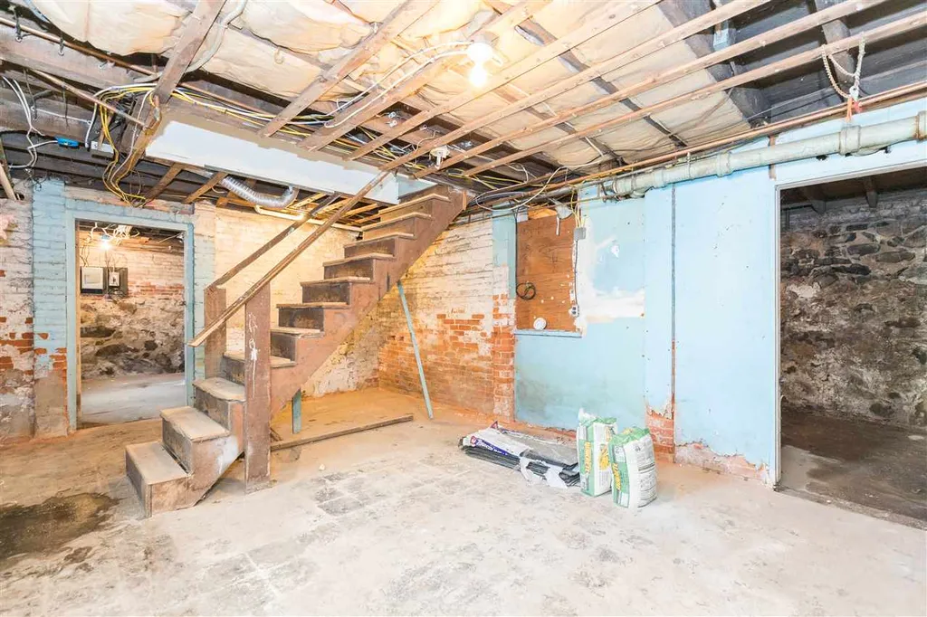 15 Lincoln Street Somersworth NH 03878