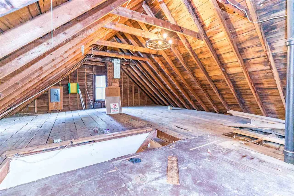 15 Lincoln Street Somersworth NH 03878