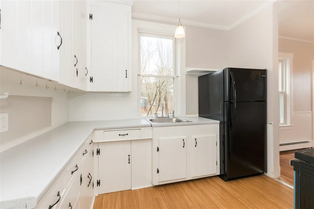 15 Lincoln Street Somersworth NH 03878