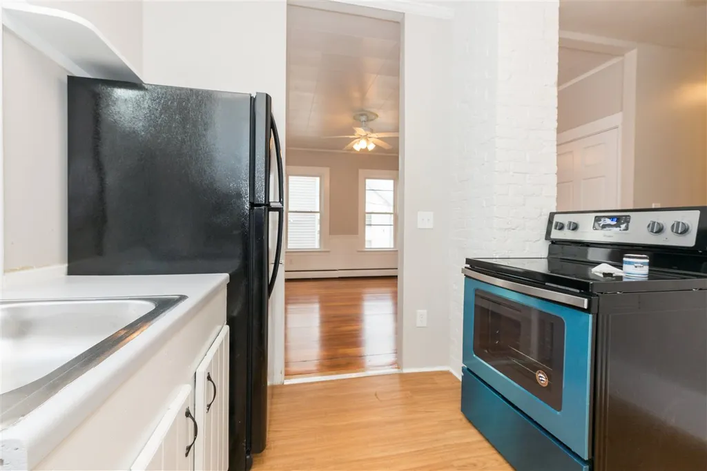15 Lincoln Street Somersworth NH 03878