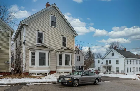 15 Lincoln Street Somersworth NH 03878