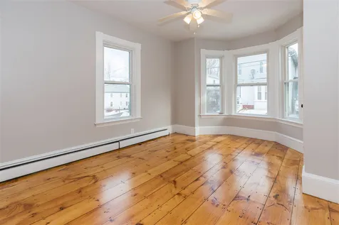 15 Lincoln Street Somersworth NH 03878