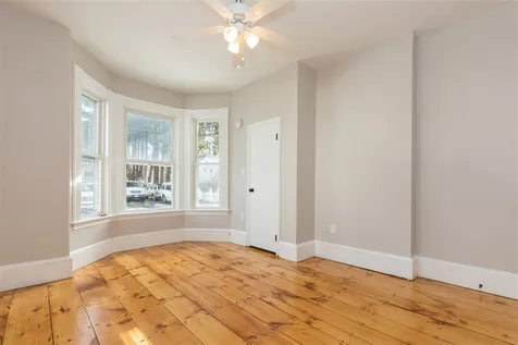 15 Lincoln Street Somersworth NH 03878