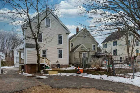 15 Lincoln Street Somersworth NH 03878