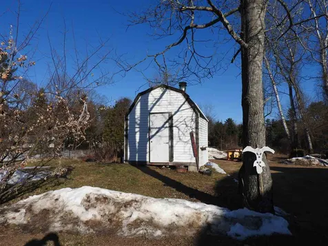 7036 School Street Loudon NH 03307
