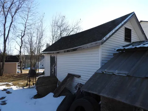 7036 School Street Loudon NH 03307