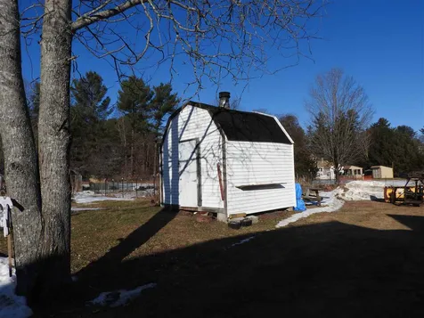 7036 School Street Loudon NH 03307