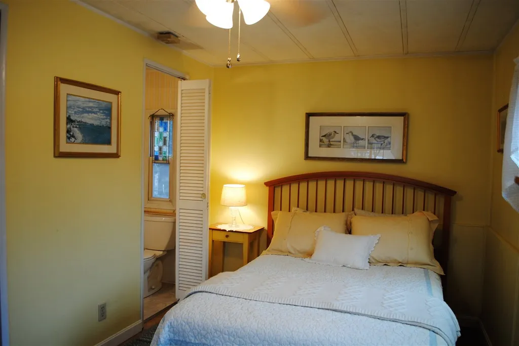 23 Pleasant Valley Road Dover NH 03820