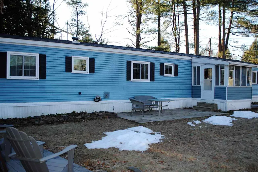 23 Pleasant Valley Road Dover NH 03820