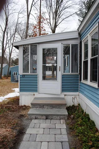23 Pleasant Valley Road Dover NH 03820