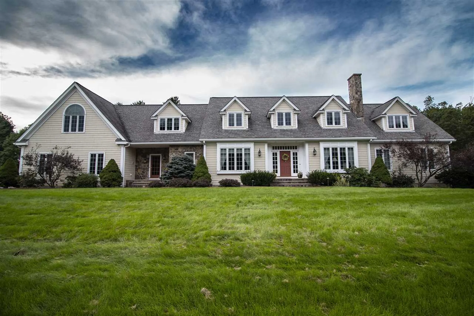 3 Brittany Lane Atkinson NH 03811