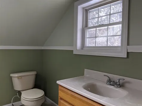255 Dockham Shore Road Gilford NH 03249