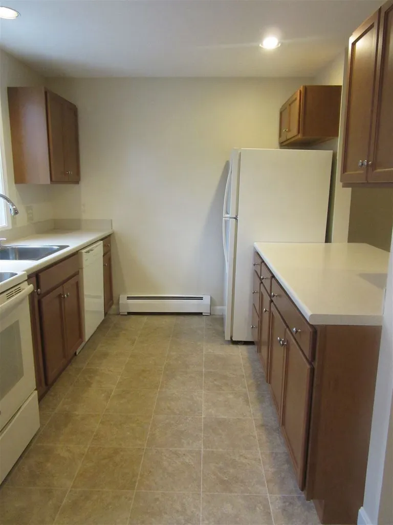1465 Hooksett Road Hooksett NH 03106