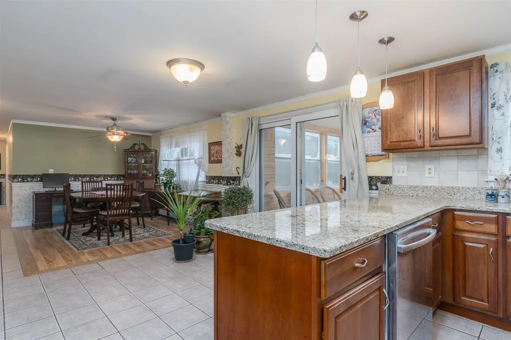 188 Bluff Street Salem NH 03079