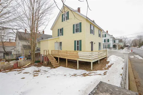 29 Maple Street Somersworth NH 03878