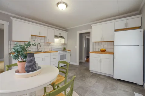 29 Maple Street Somersworth NH 03878