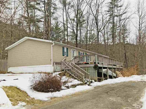 35 Dee Haven Lane Sharon VT 05065