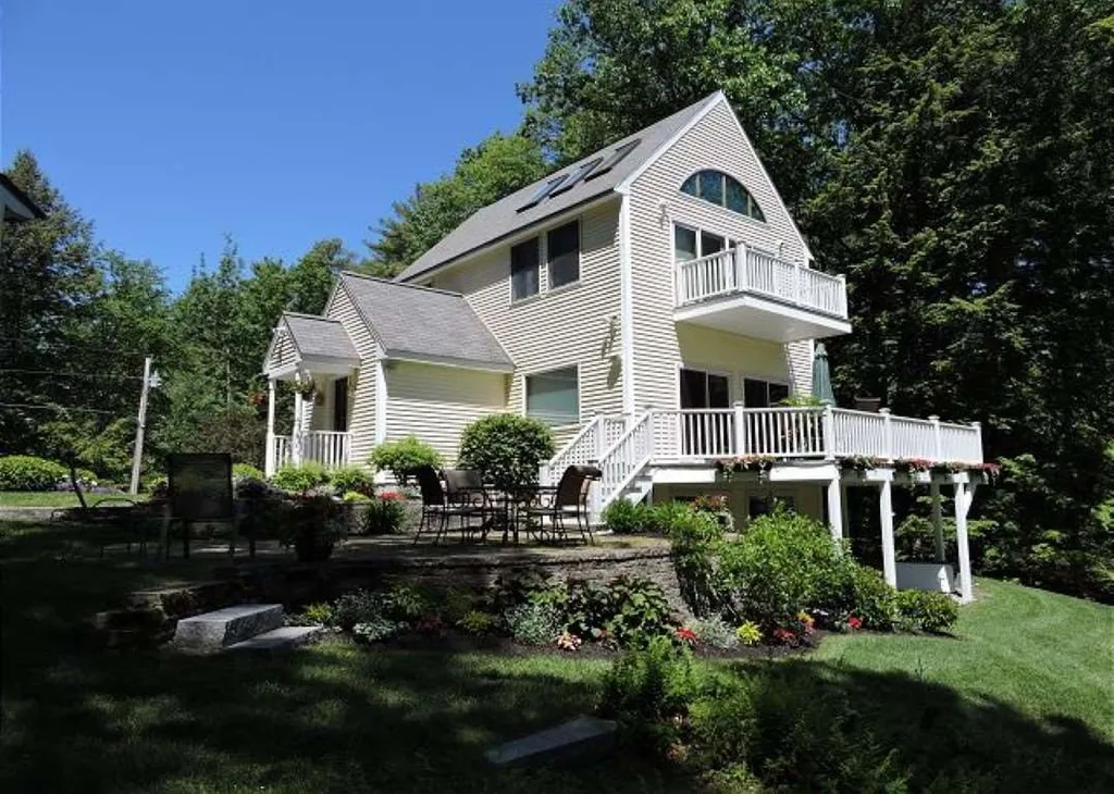 22 Quimby Road Meredith NH 03253