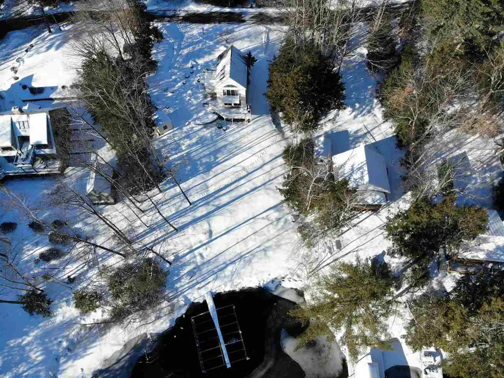 22 Quimby Road Meredith NH 03253