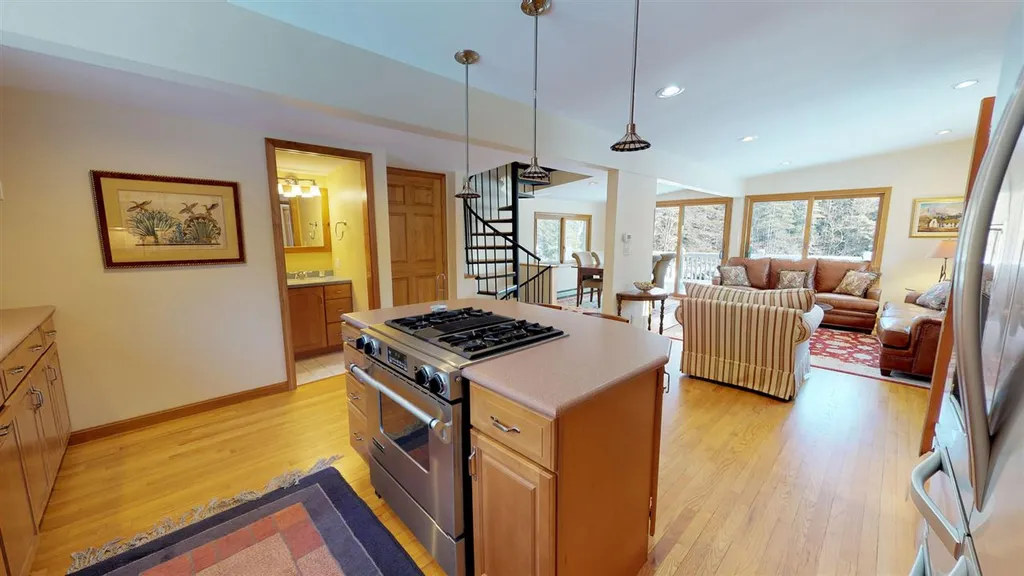 22 Quimby Road Meredith NH 03253