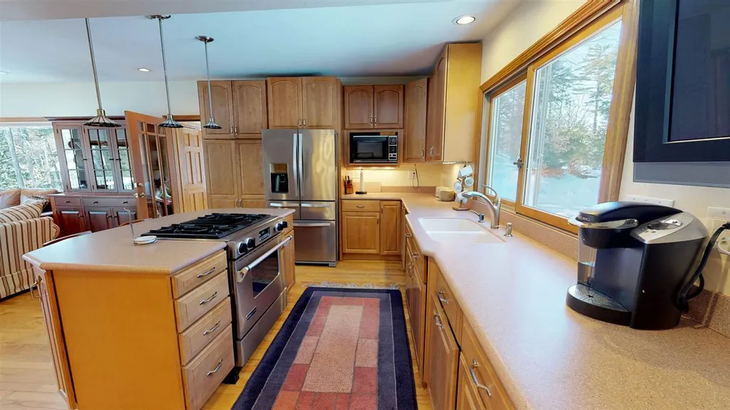22 Quimby Road Meredith NH 03253