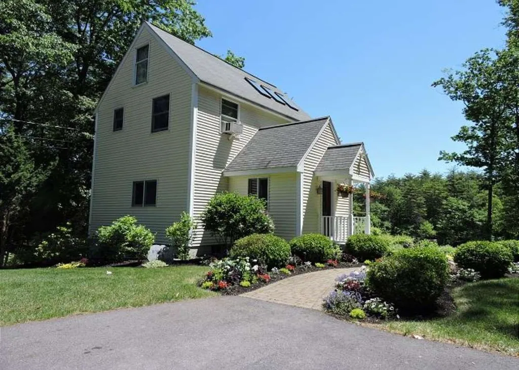 22 Quimby Road Meredith NH 03253