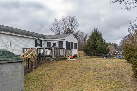 4 Shamrock Lane East Kingston NH 03827