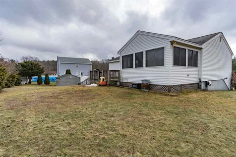 4 Shamrock Lane East Kingston NH 03827