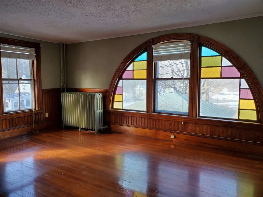 205 Washington Street Laconia NH 03246