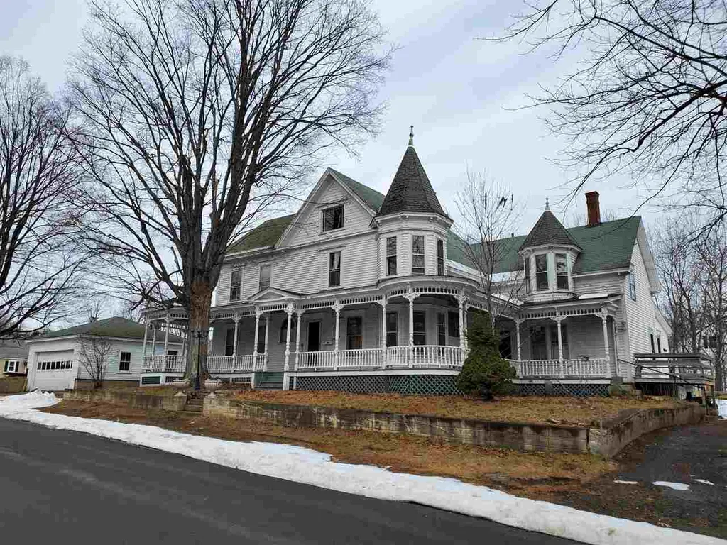 205 Washington Street Laconia NH 03246