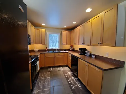 842 Shaker Hill Road Enfield NH 03748