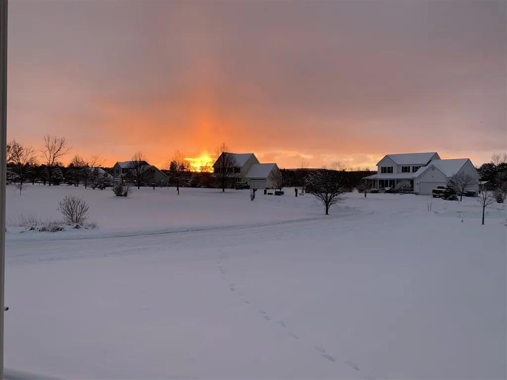 25 Meadowlark Acres Road Westford VT 05494