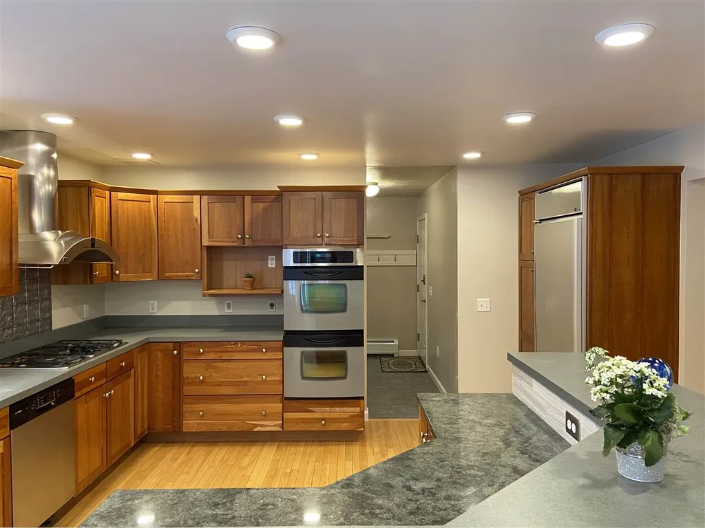 25 Meadowlark Acres Road Westford VT 05494