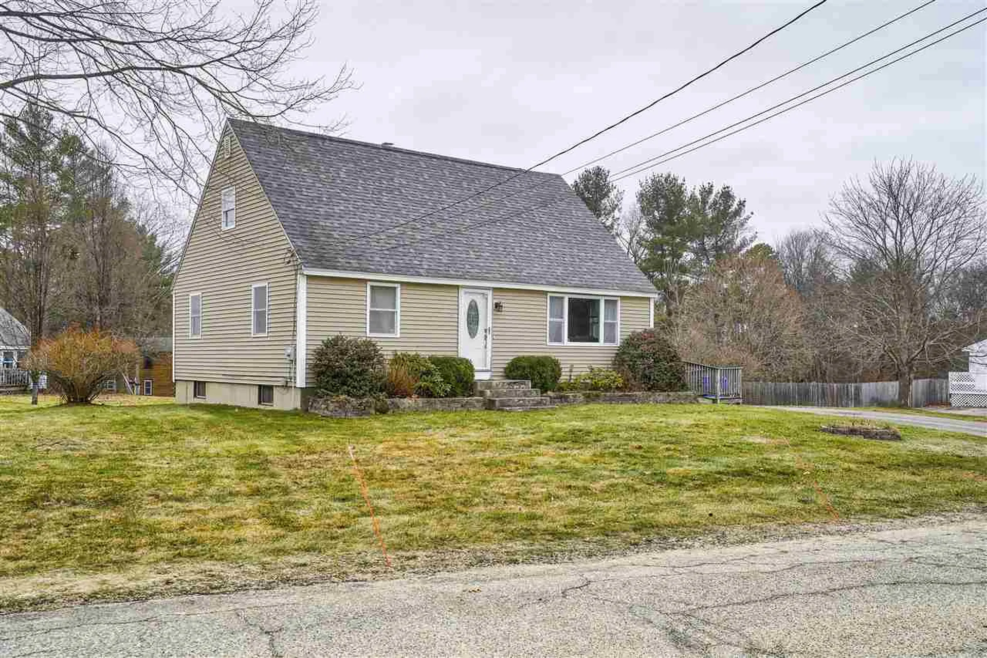 24 B Street Hudson NH 03051