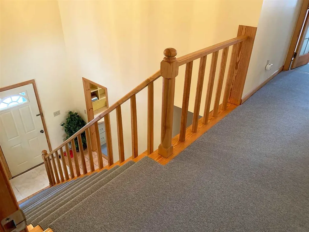 127 Bow Lake Estates Strafford NH 03884