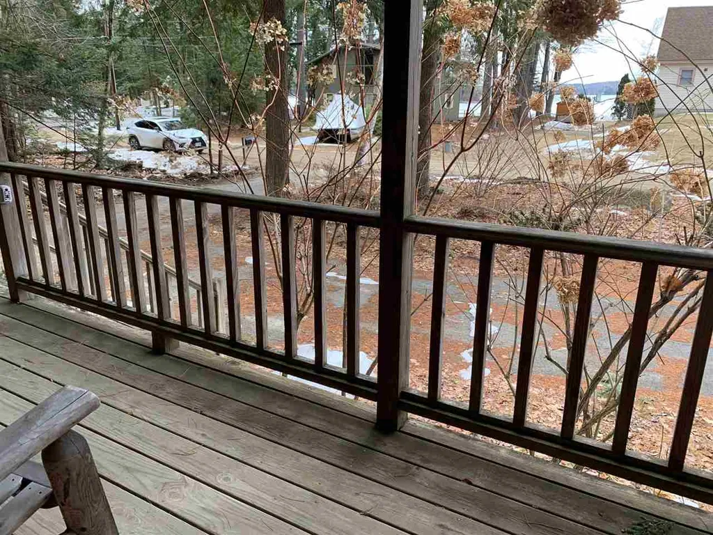 127 Bow Lake Estates Strafford NH 03884