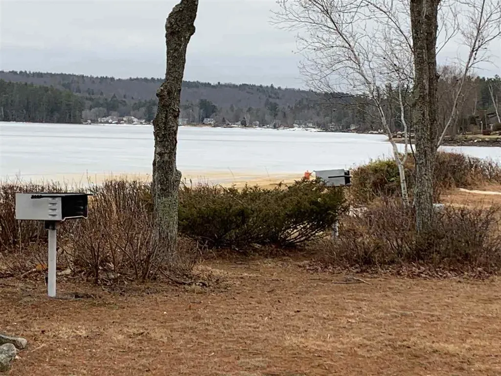 127 Bow Lake Estates Strafford NH 03884