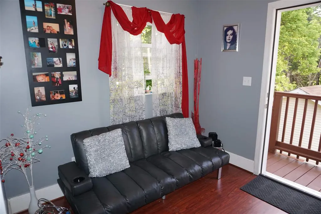 454 Hanover Street Manchester NH 03104