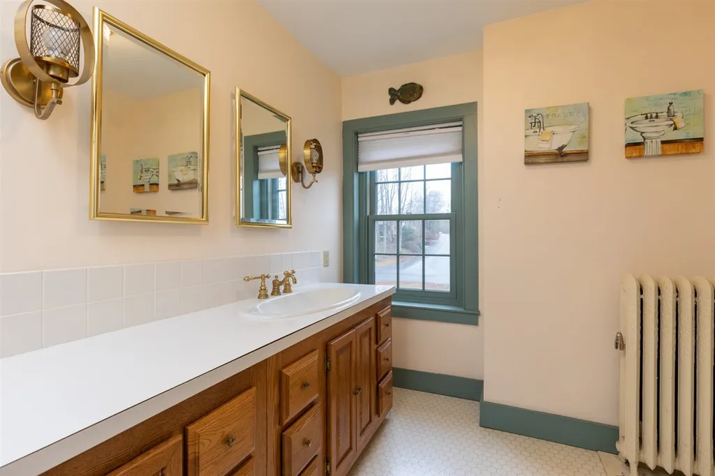 117 Cocheco Street Dover NH 03820