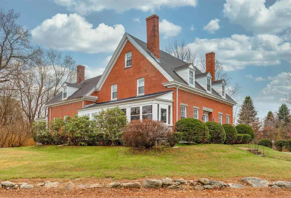 117 Cocheco Street Dover NH 03820