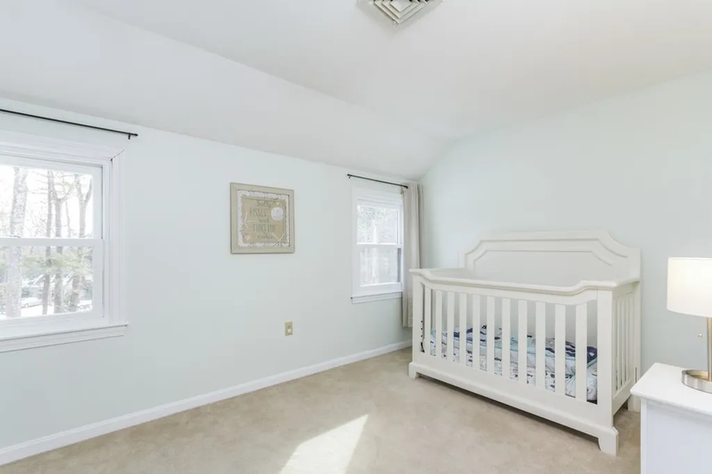 13 Torrey Road Nashua NH 03063