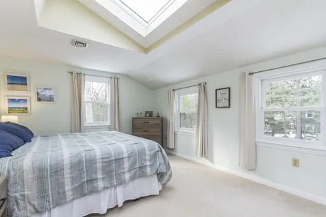 13 Torrey Road Nashua NH 03063